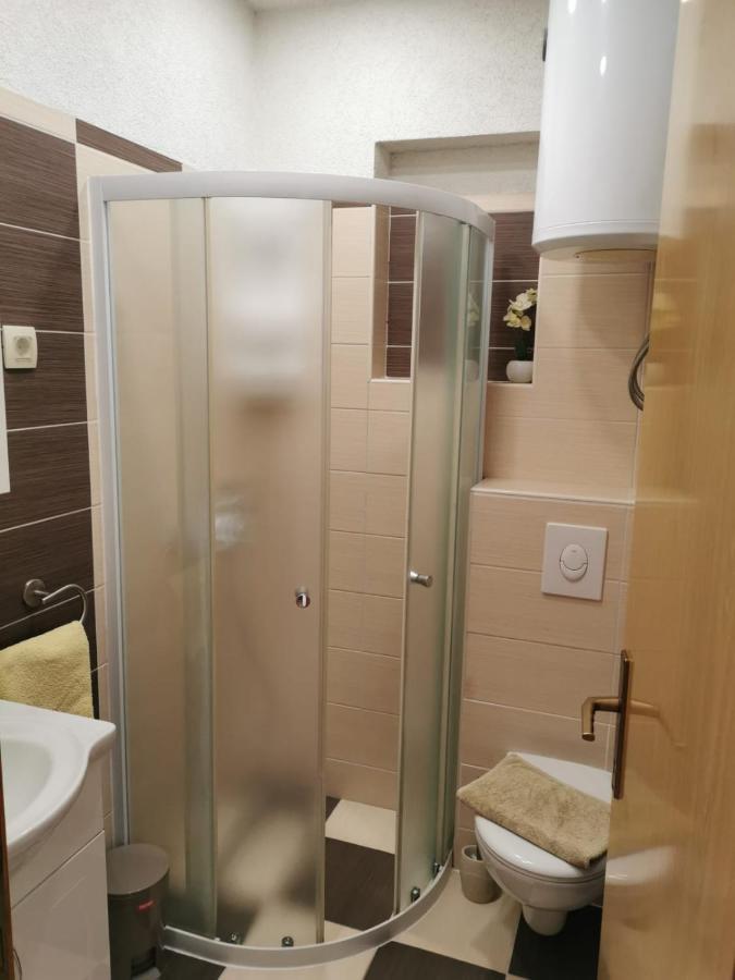 Apartman Ante Brela Esterno foto